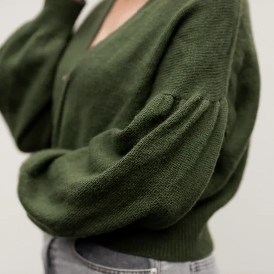 퍼프 소매 가디건(Gather Sleeve Cardi)